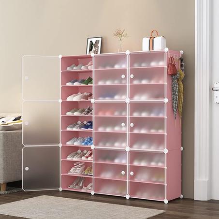 Range chaussures de 54 paires