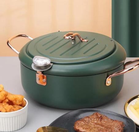 Freidora con tapa abatible con control de temperatura