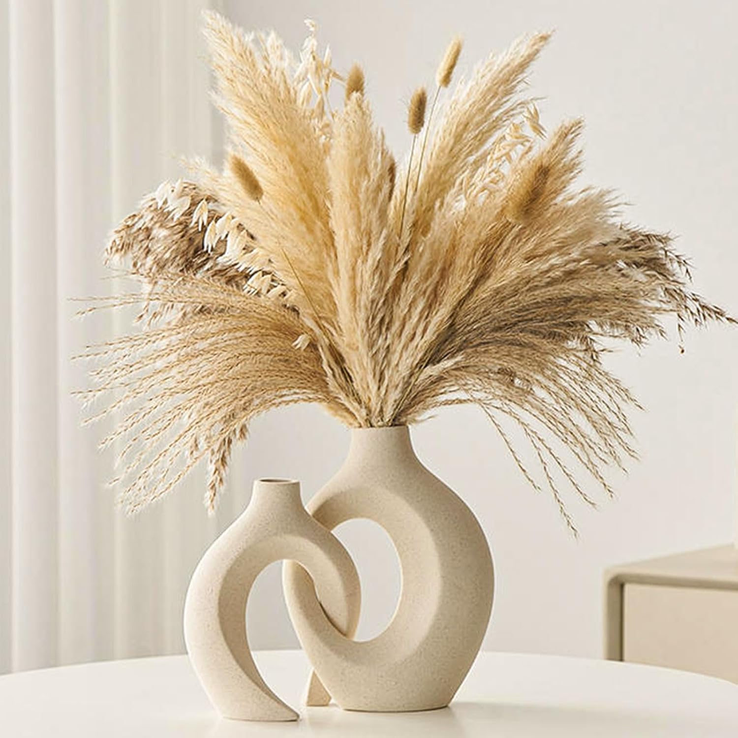 قطعة ديكور سيراميكية أنيقة – تصميم مينيمالي