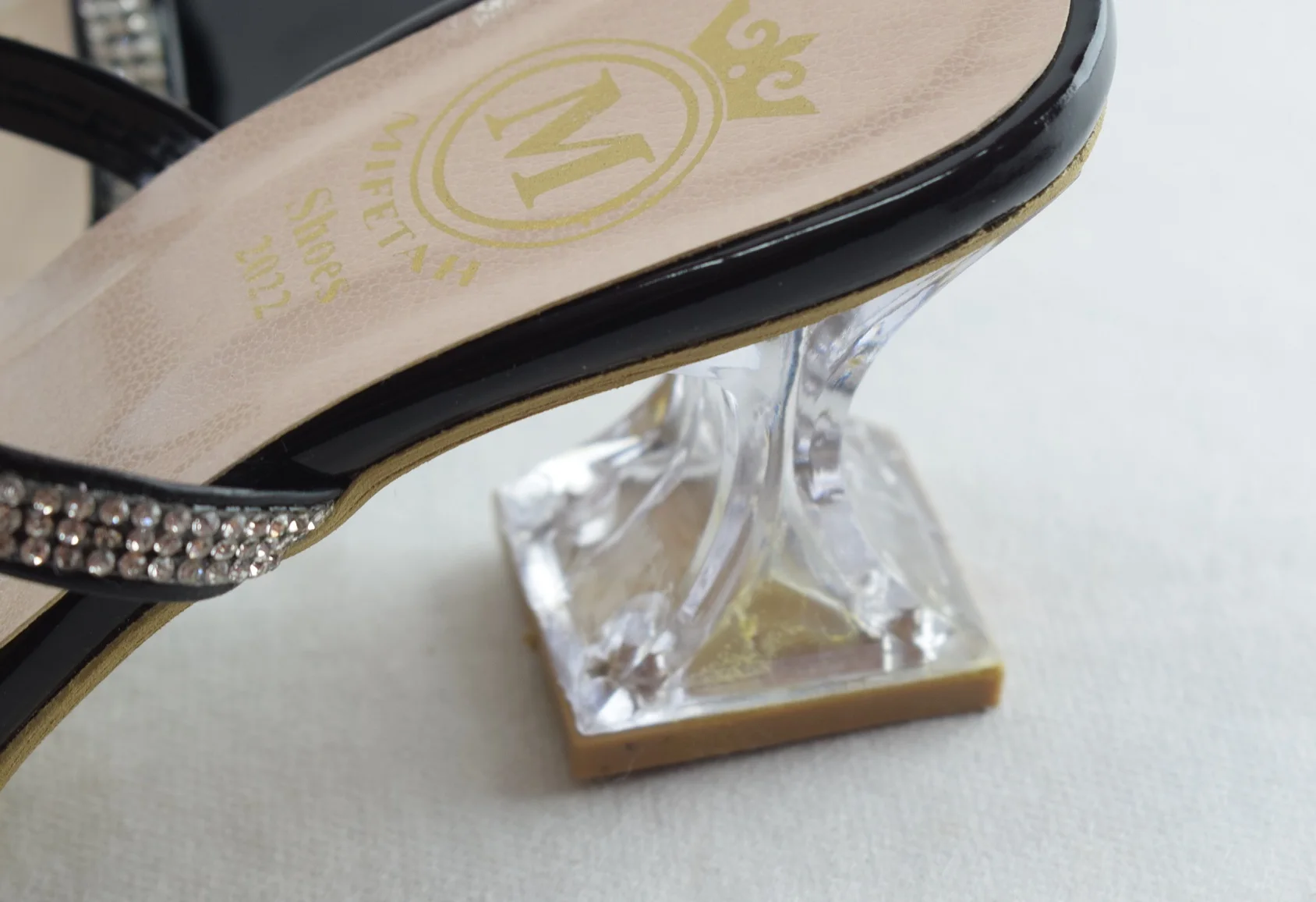 444-sandales élégant pour femme avec talon transparent 2023-2024 Noir
