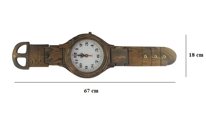 479 - Horloge murale en bois naturel en forme de montre
