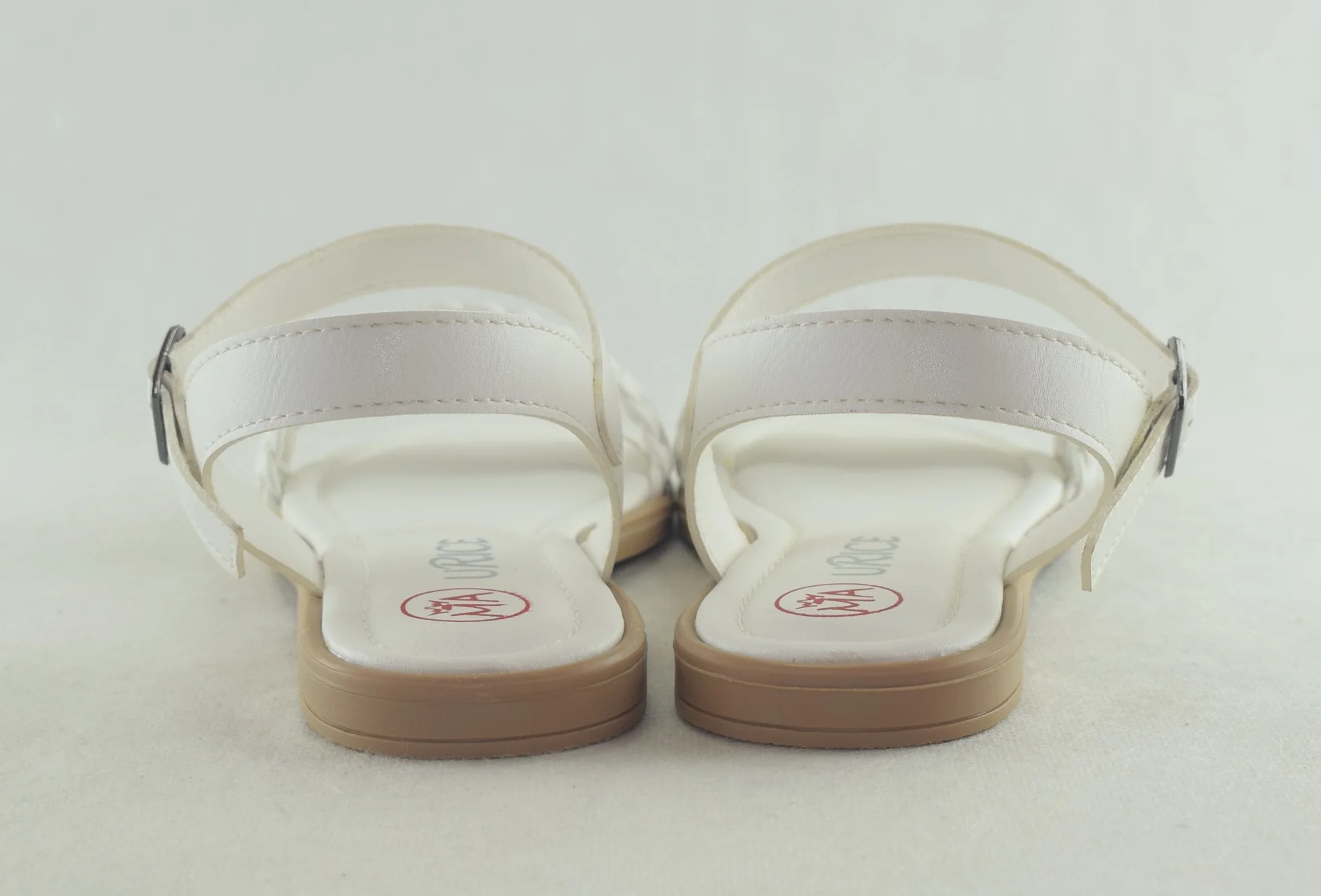 560-Sandales femme plate et légère tendance 2023-2024 Blanc