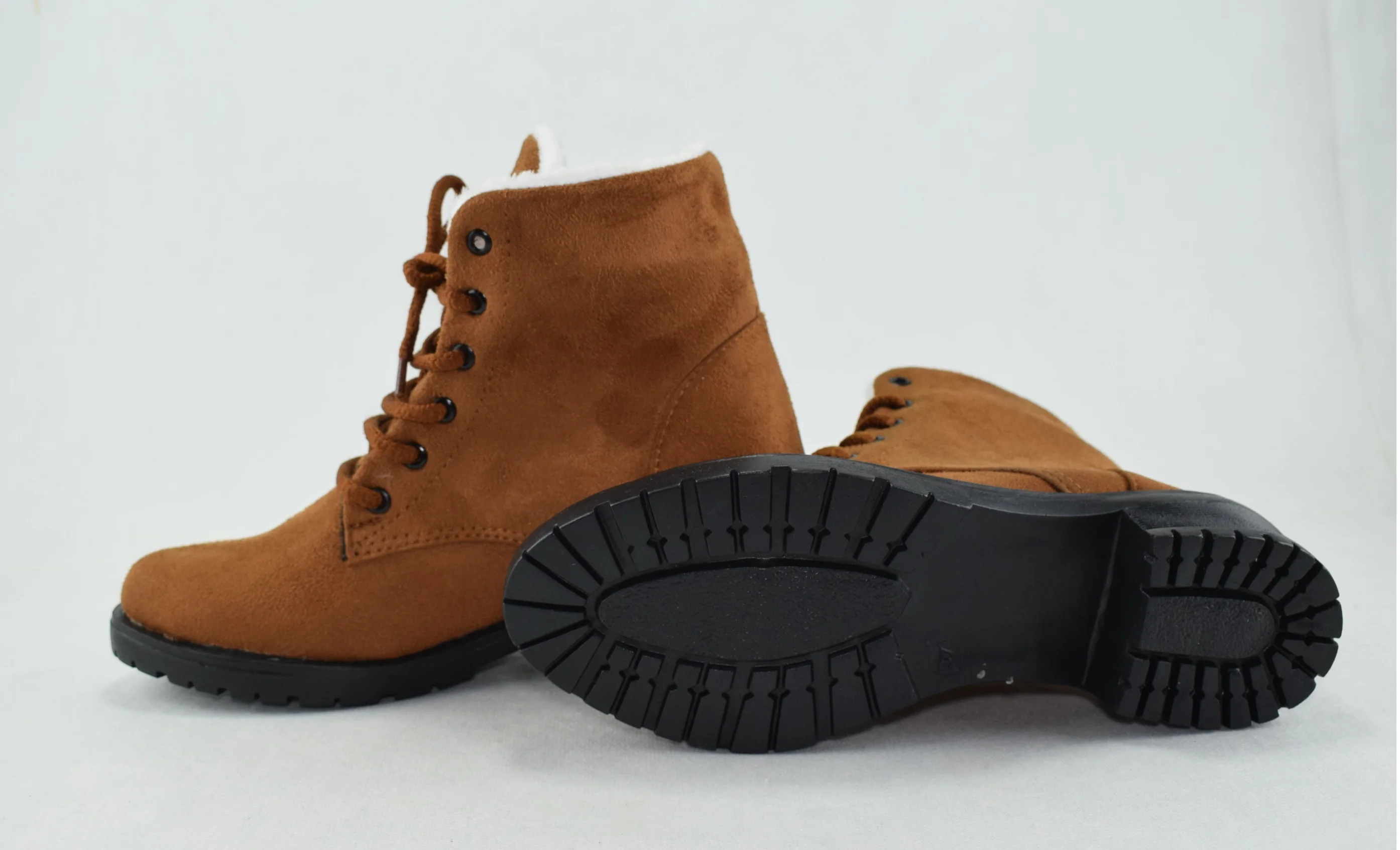 158 - Bottes pour femme en Daim tendance hiver 2023-2024 - Marron