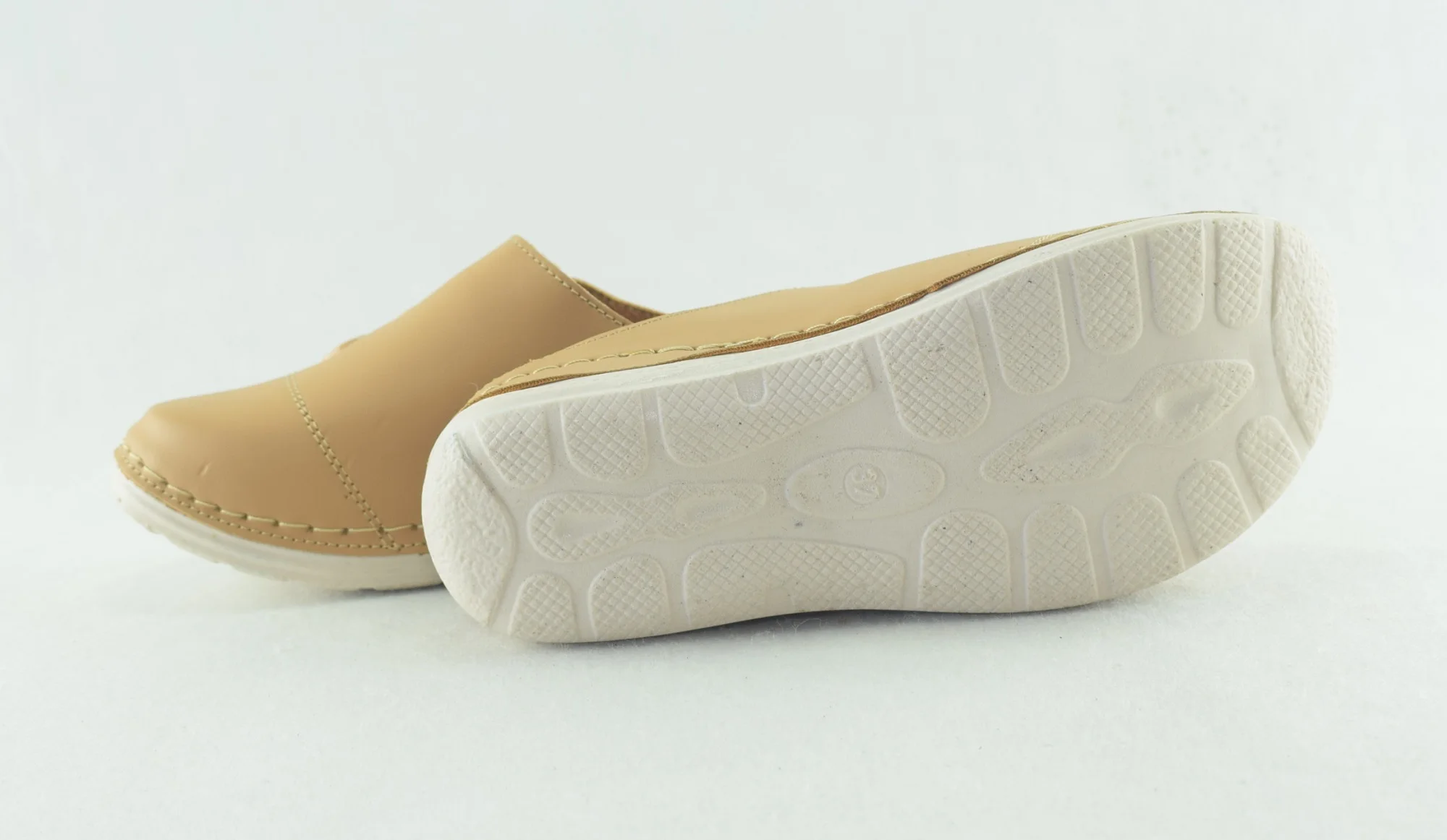 595 - Sabot medicale pour femme tendance 2023- Marron