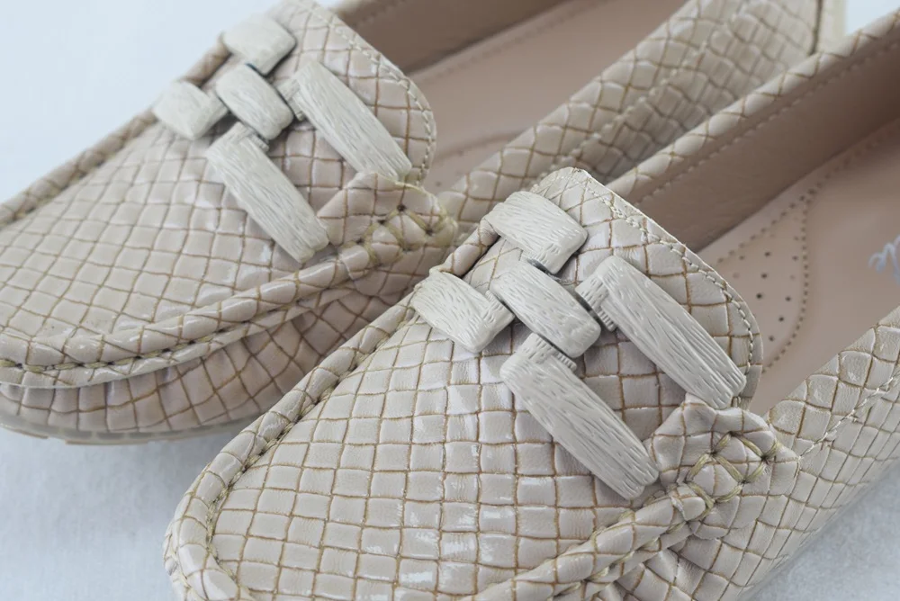 805 - Mocassins pour femme tendance 2023 - Beige