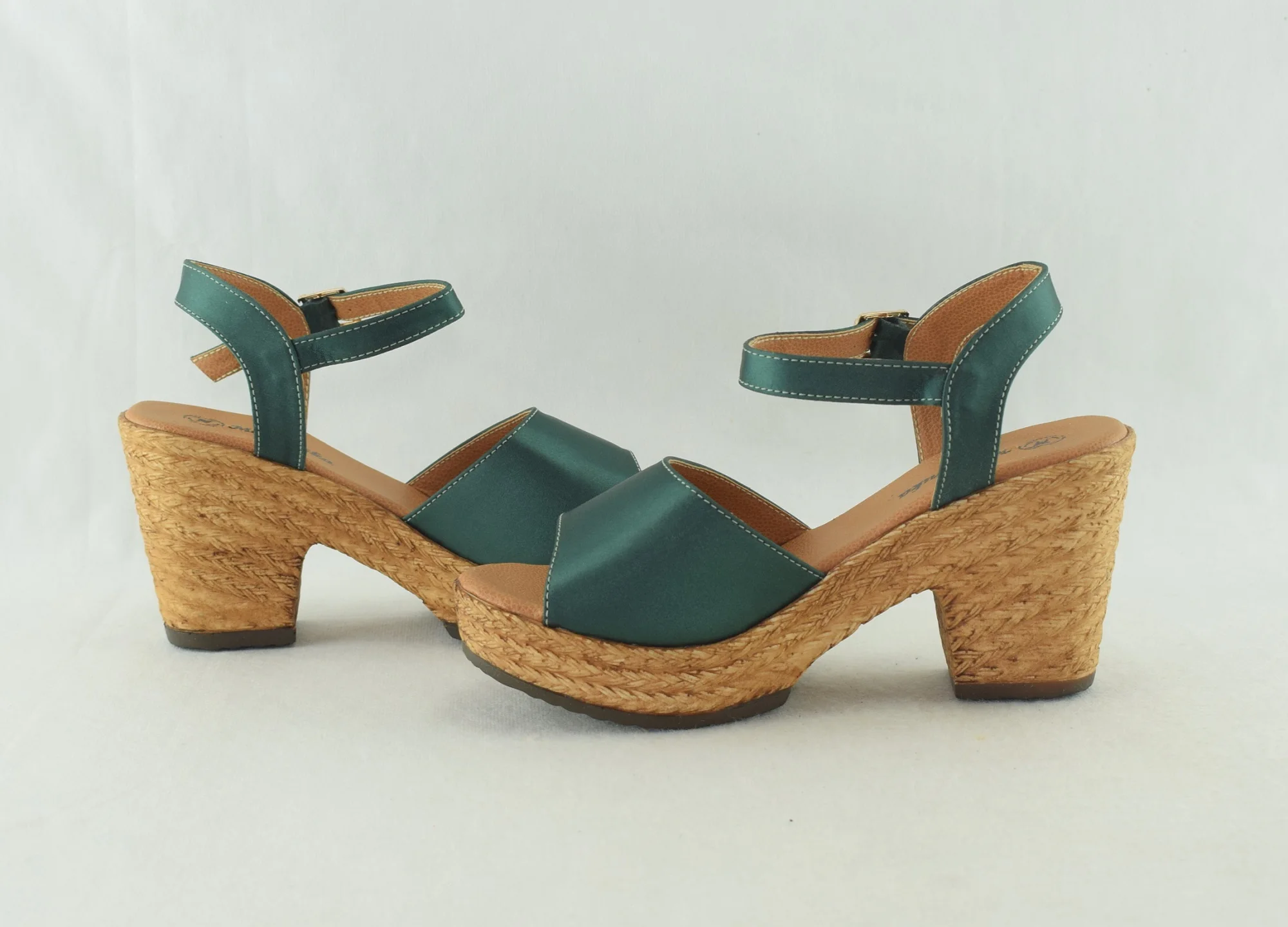 739-sandales femme a talon haut et plateforme Vert
