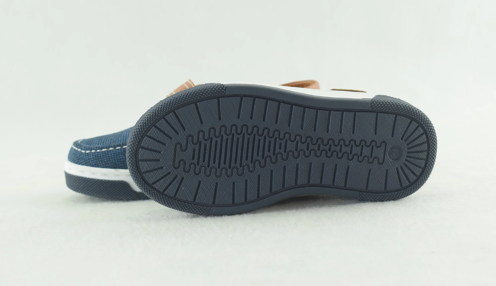 699-mocassins pour enfants style nautique