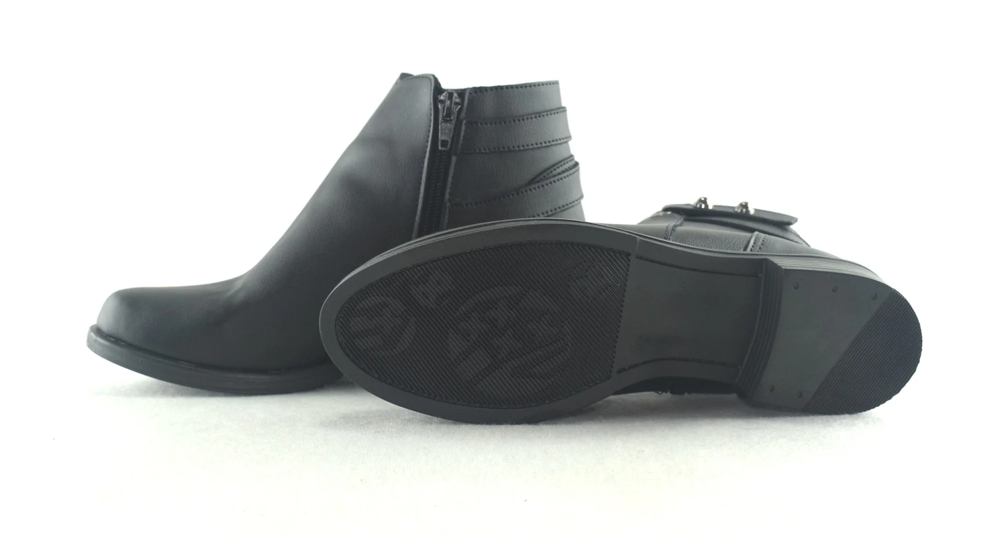 538 - Bottes pour femme chic en cuir tendance hiver 2023 - Noir