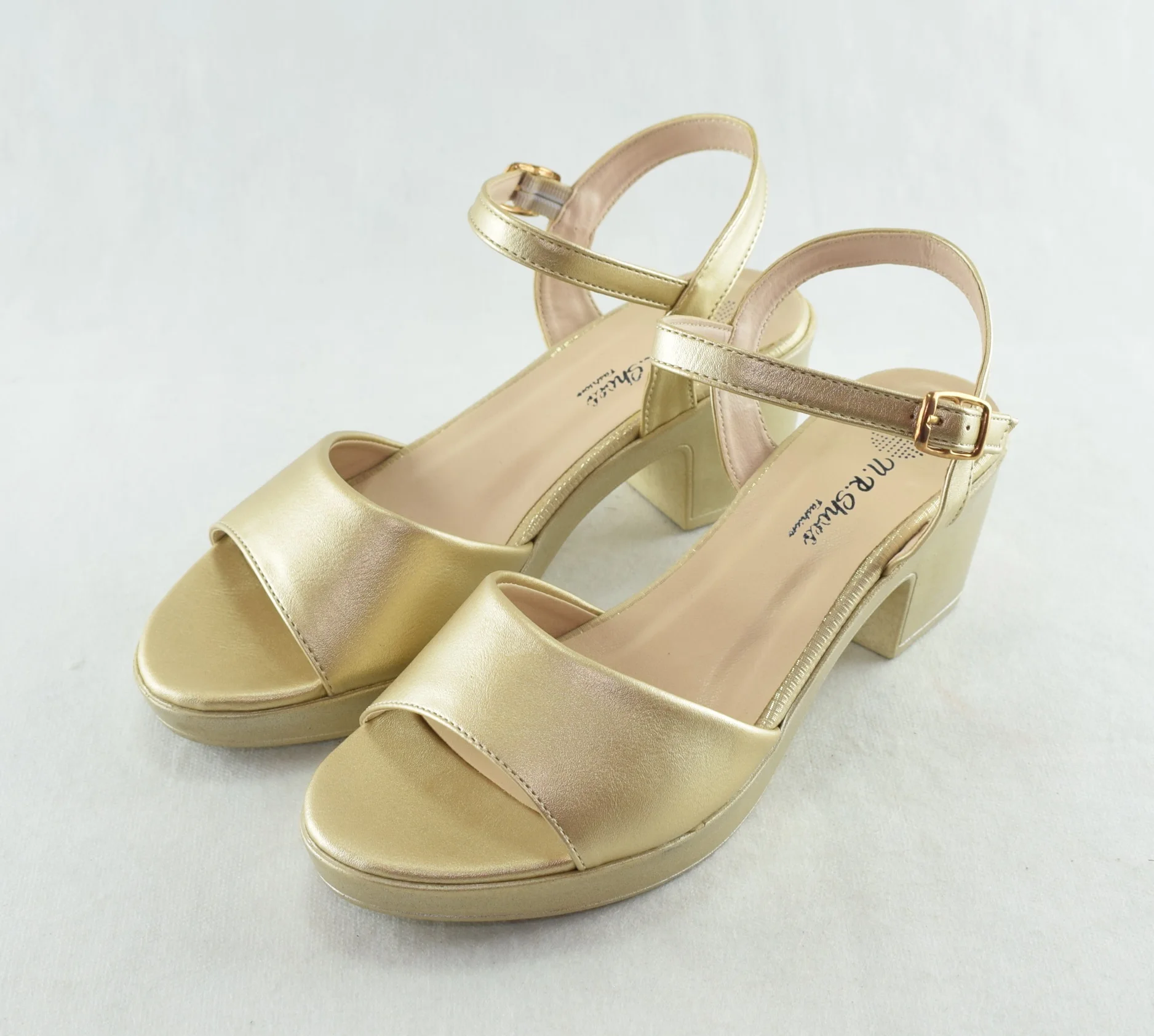 448-Sandale à talon Pour Femme chic tendance 2022 - Or