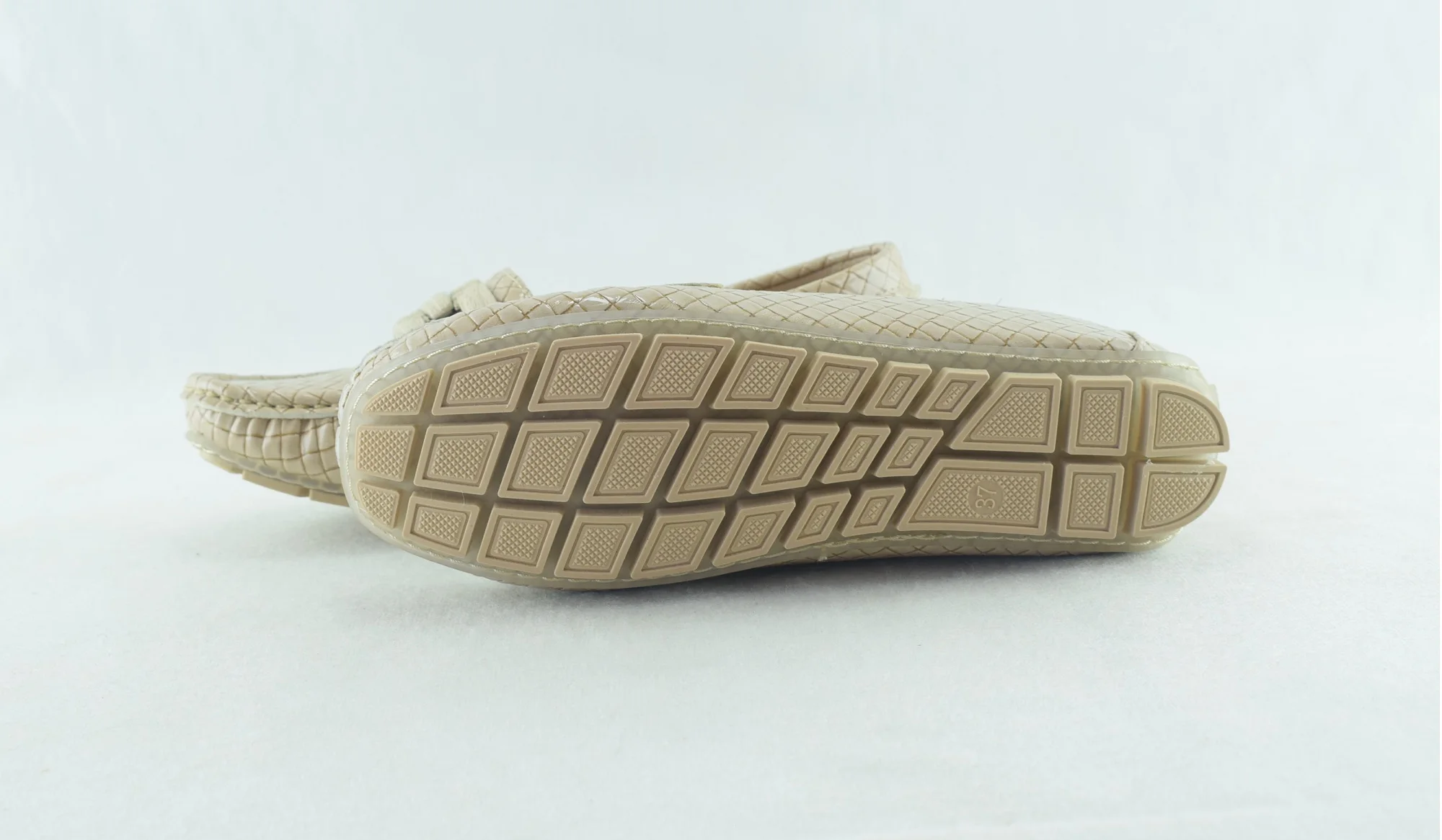 805 - Mocassins pour femme tendance 2023 - Beige