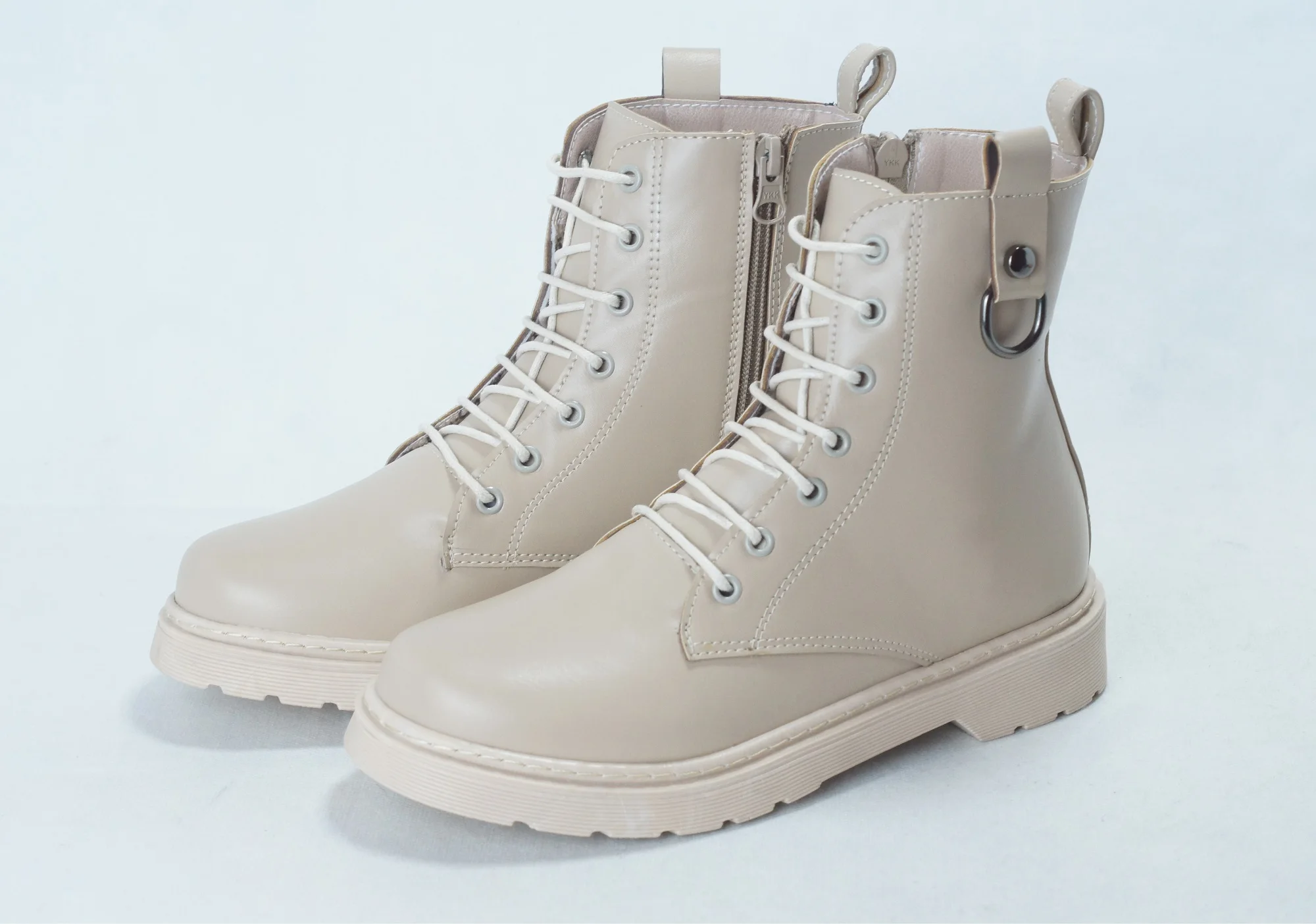 552 - Bottes pour femme chic en cuir tendance hiver 2023 - Beige
