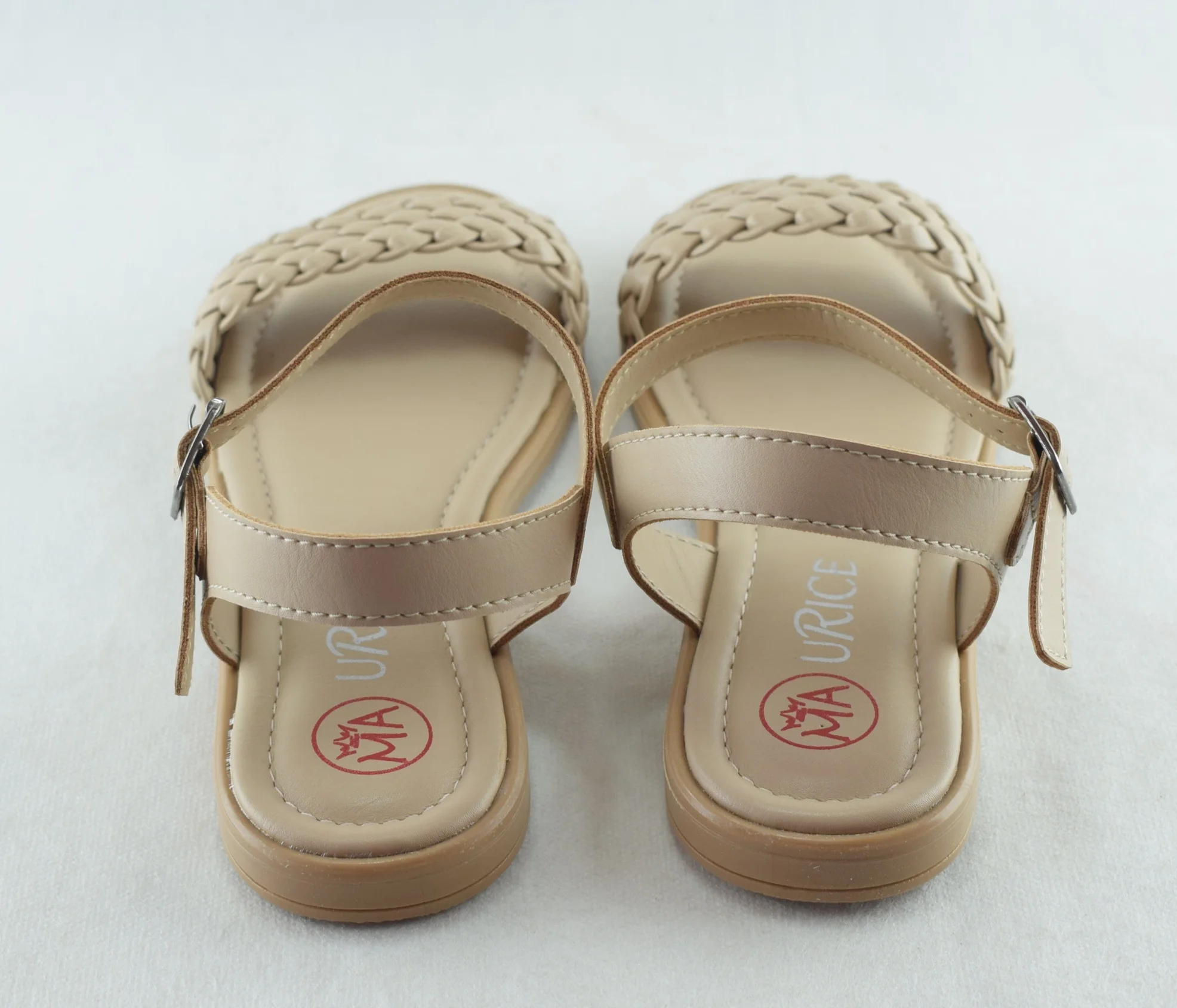 443-Sandales femme plate et légère tendance 2023-2024 Beige