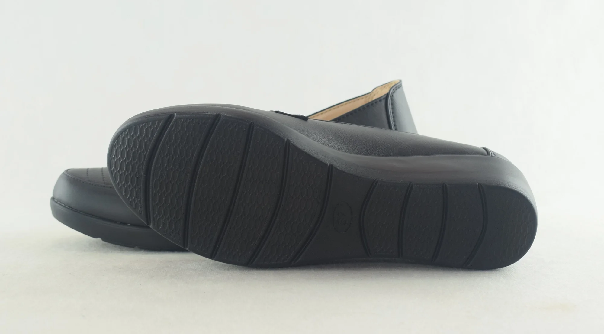 555 - mocassins pour femme tendance - Noir