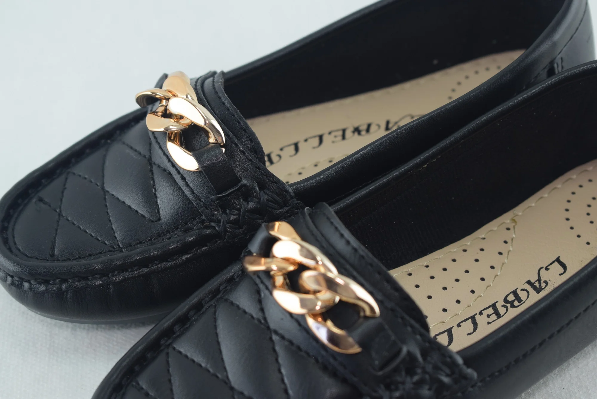 597 - mocassins fille en cuir pour l’école tendance 2023 -2024