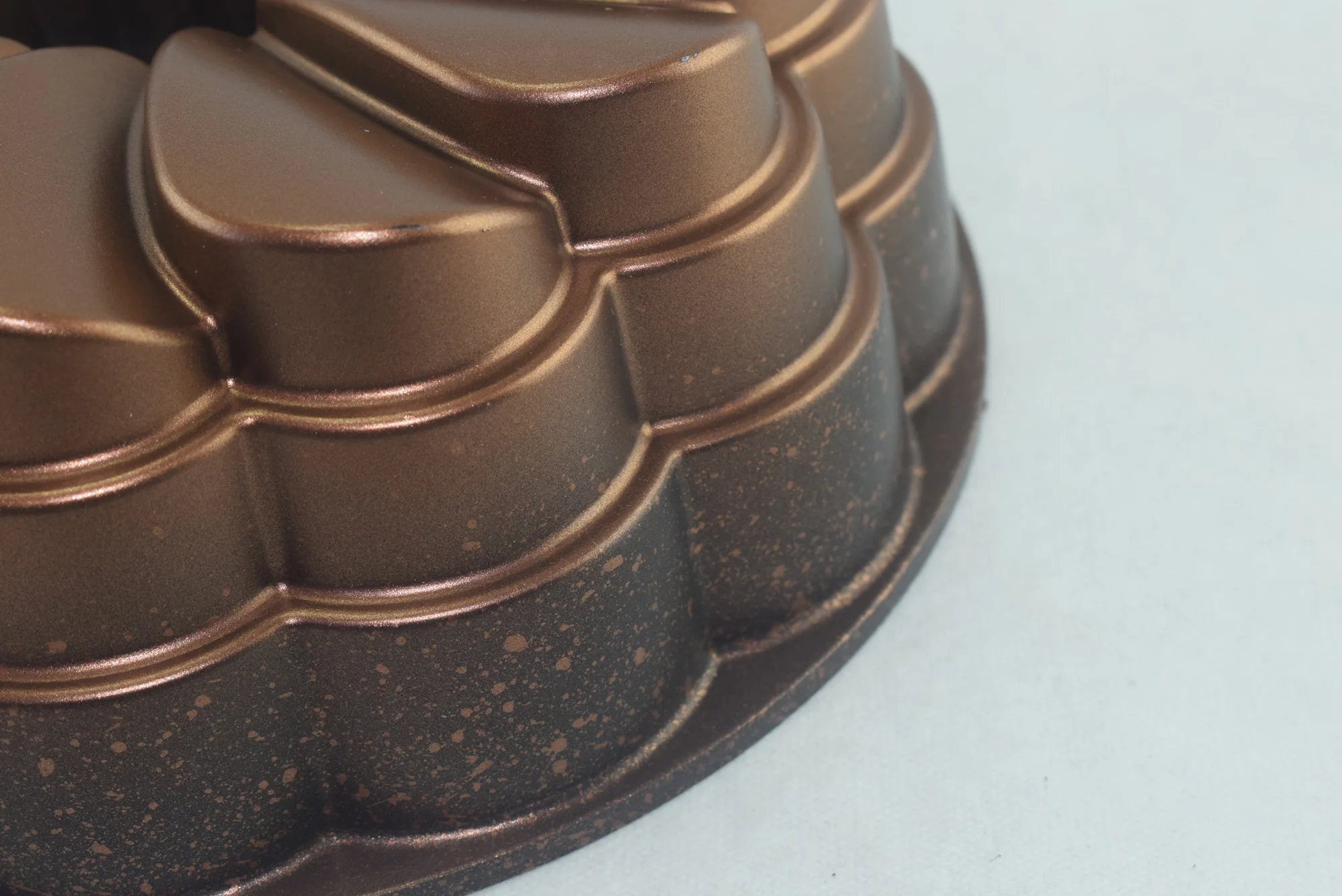938 - Moule à gâteau, cake rond en granit-Marron