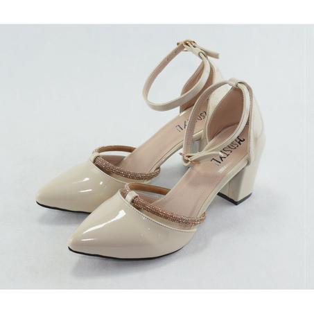 231 - Escarpins à bout pointu à talons hauts à bride de cheville - beige