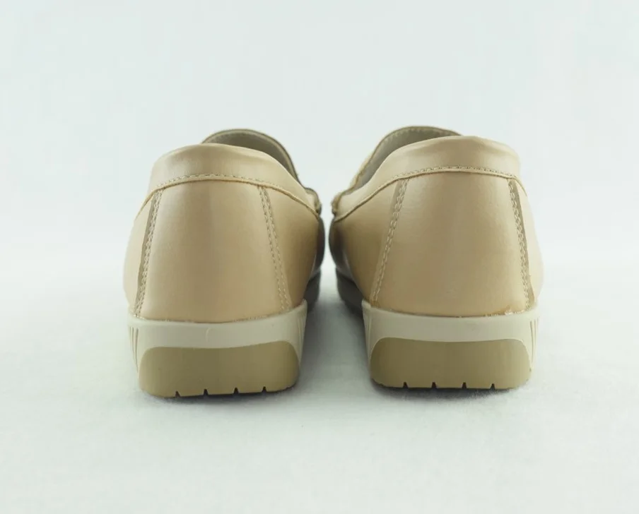 707 - Mocassins pour femme chic et simple - beige