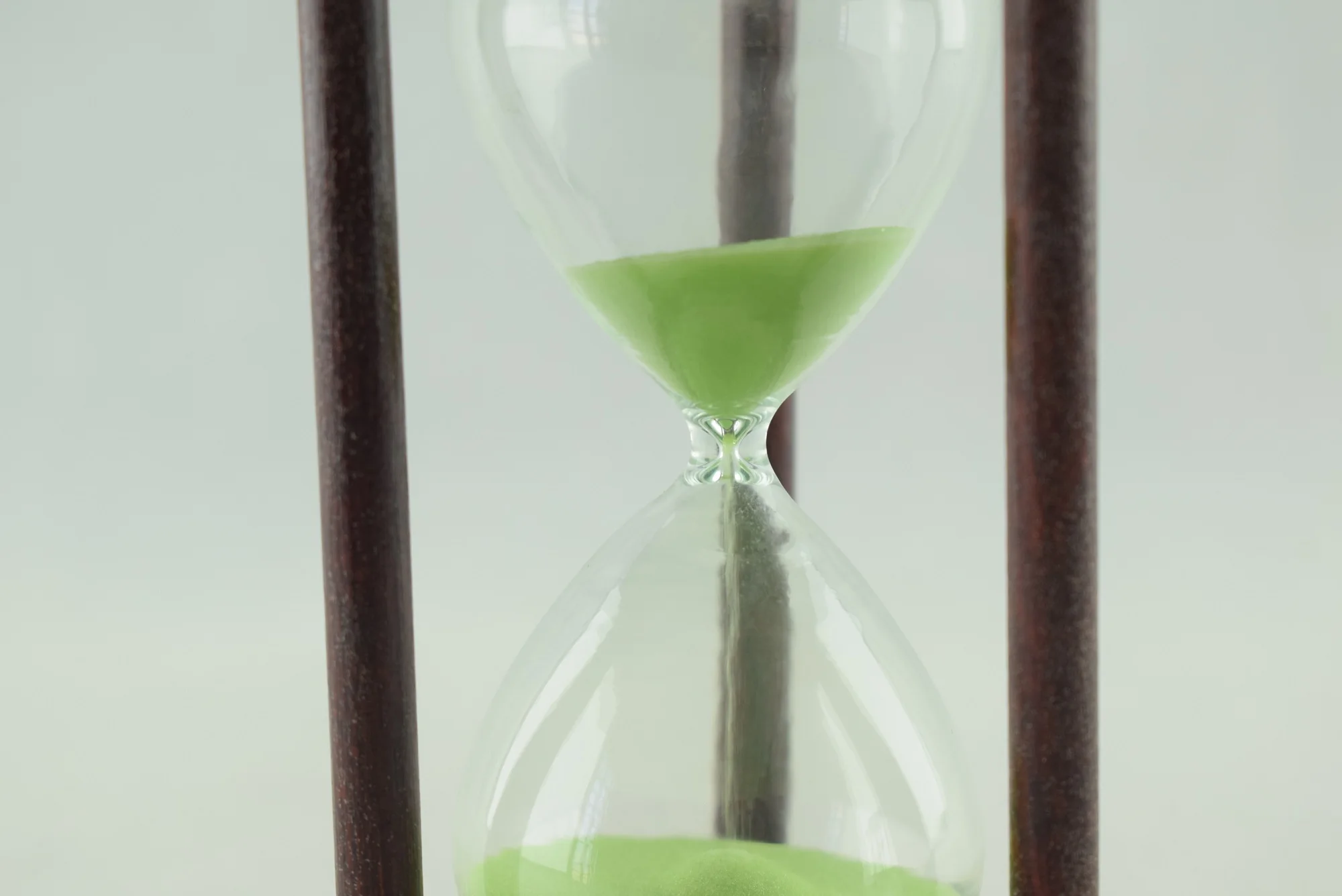 765 - Sablier rond en verre 10 minutes - Vert, décoratif et polyvalent - Vert