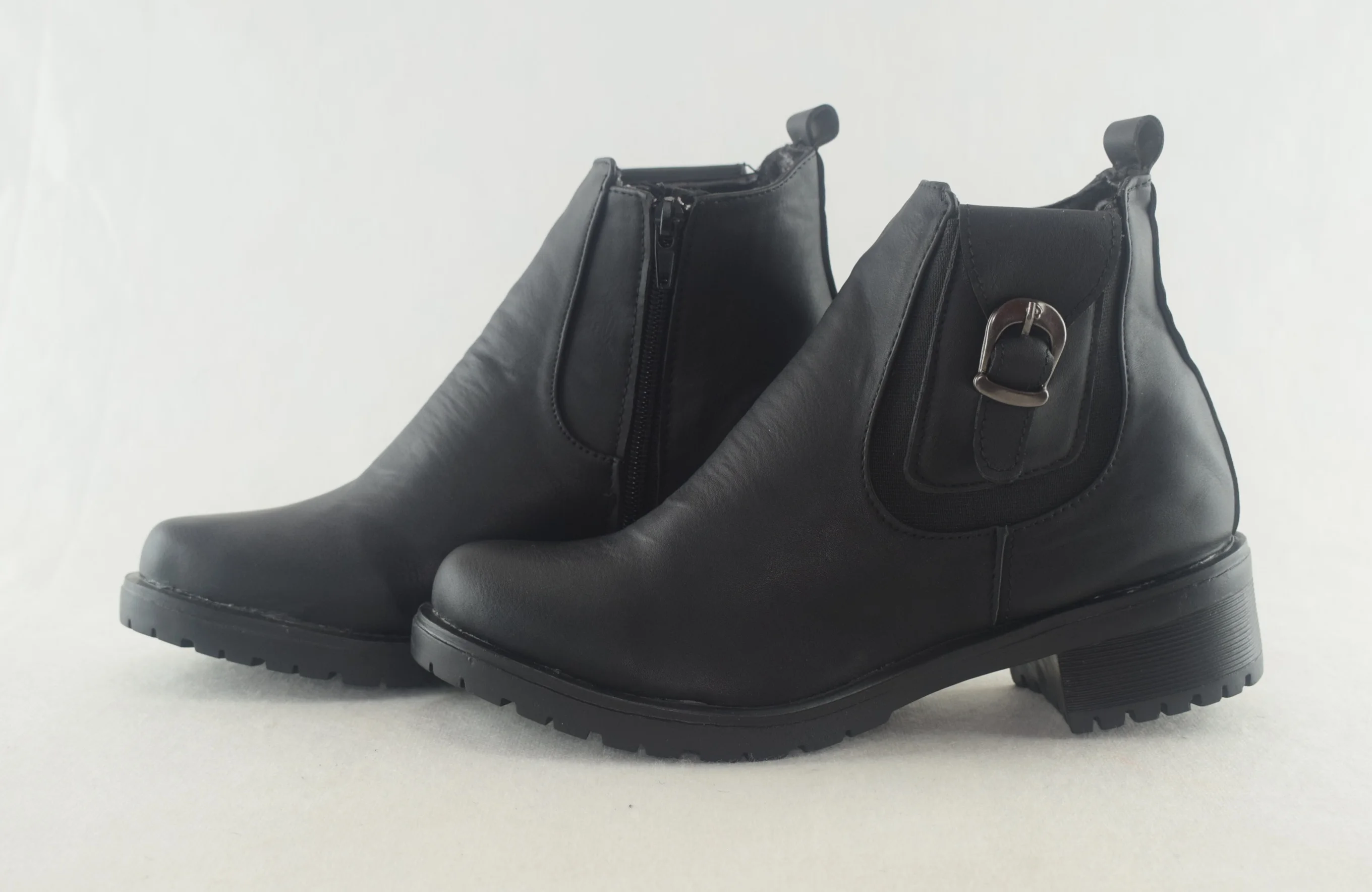 525 - Bottes élégantes pour femme en cuir tendance hiver 2023 - Noir Mat