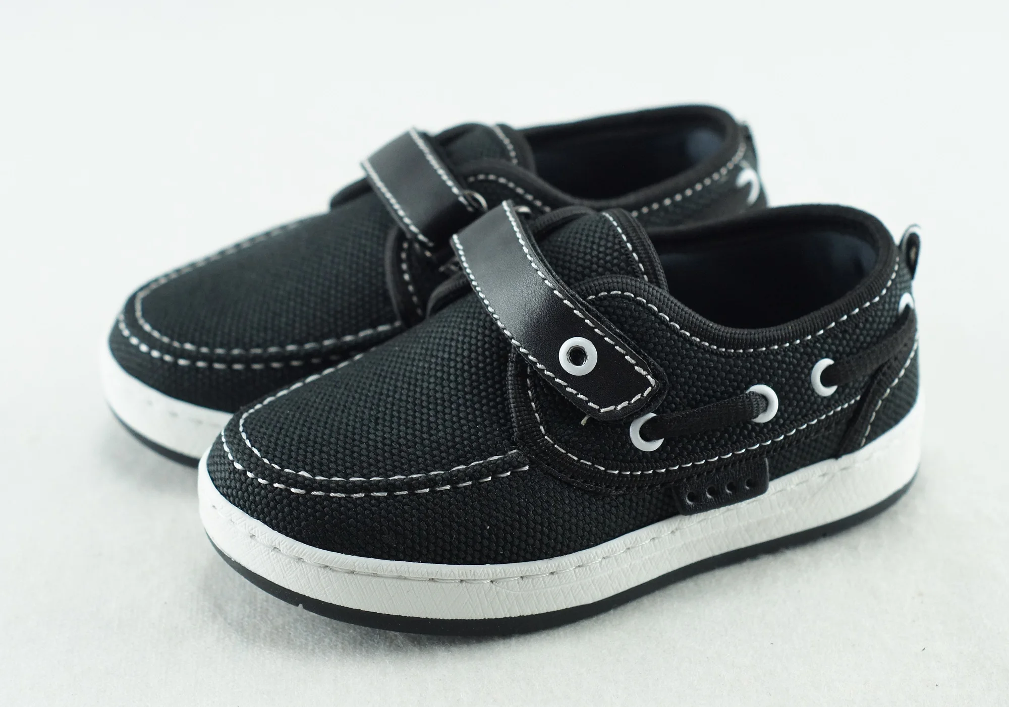 606 - mocassins pour enfants