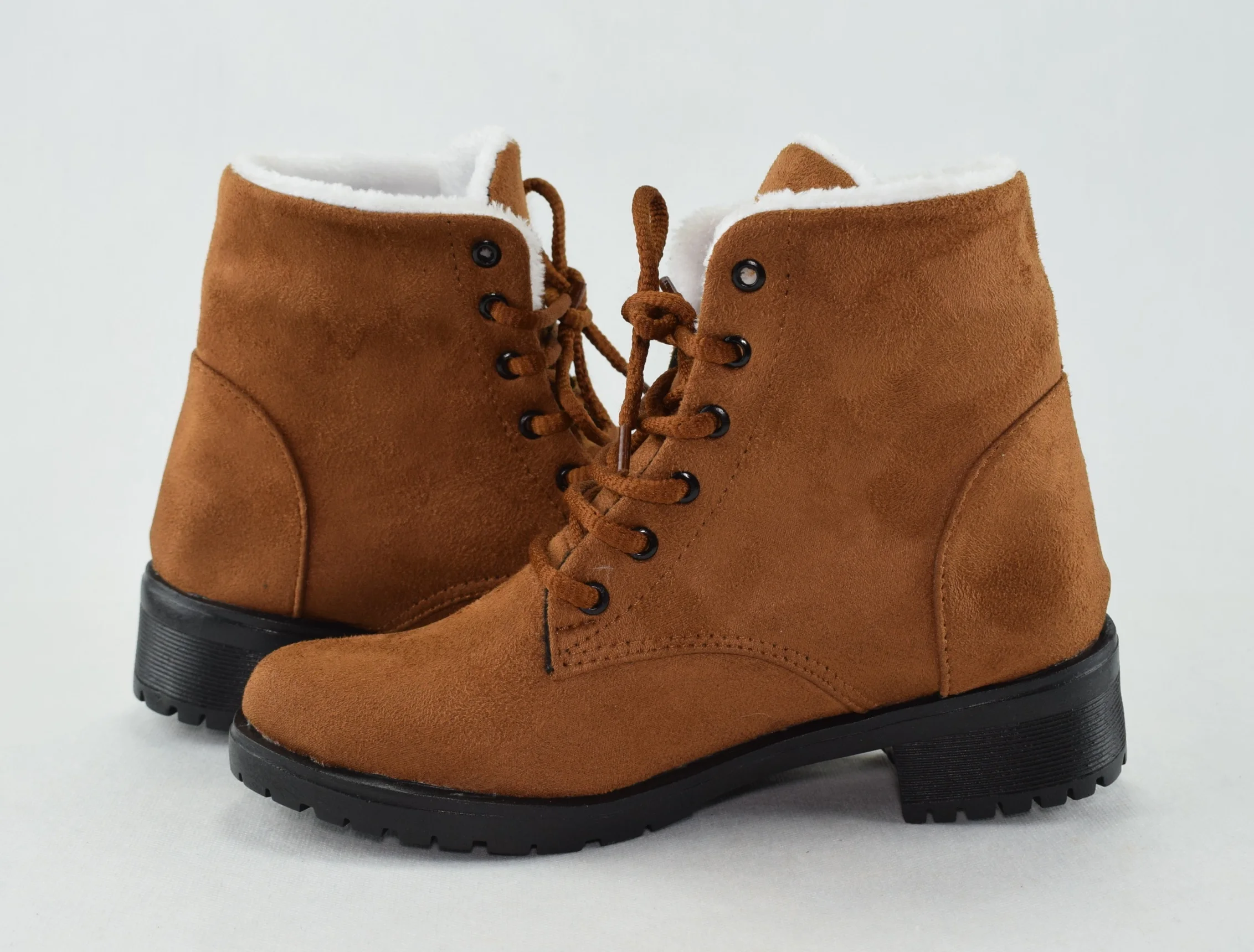 158 - Bottes pour femme en Daim tendance hiver 2023-2024 - Marron