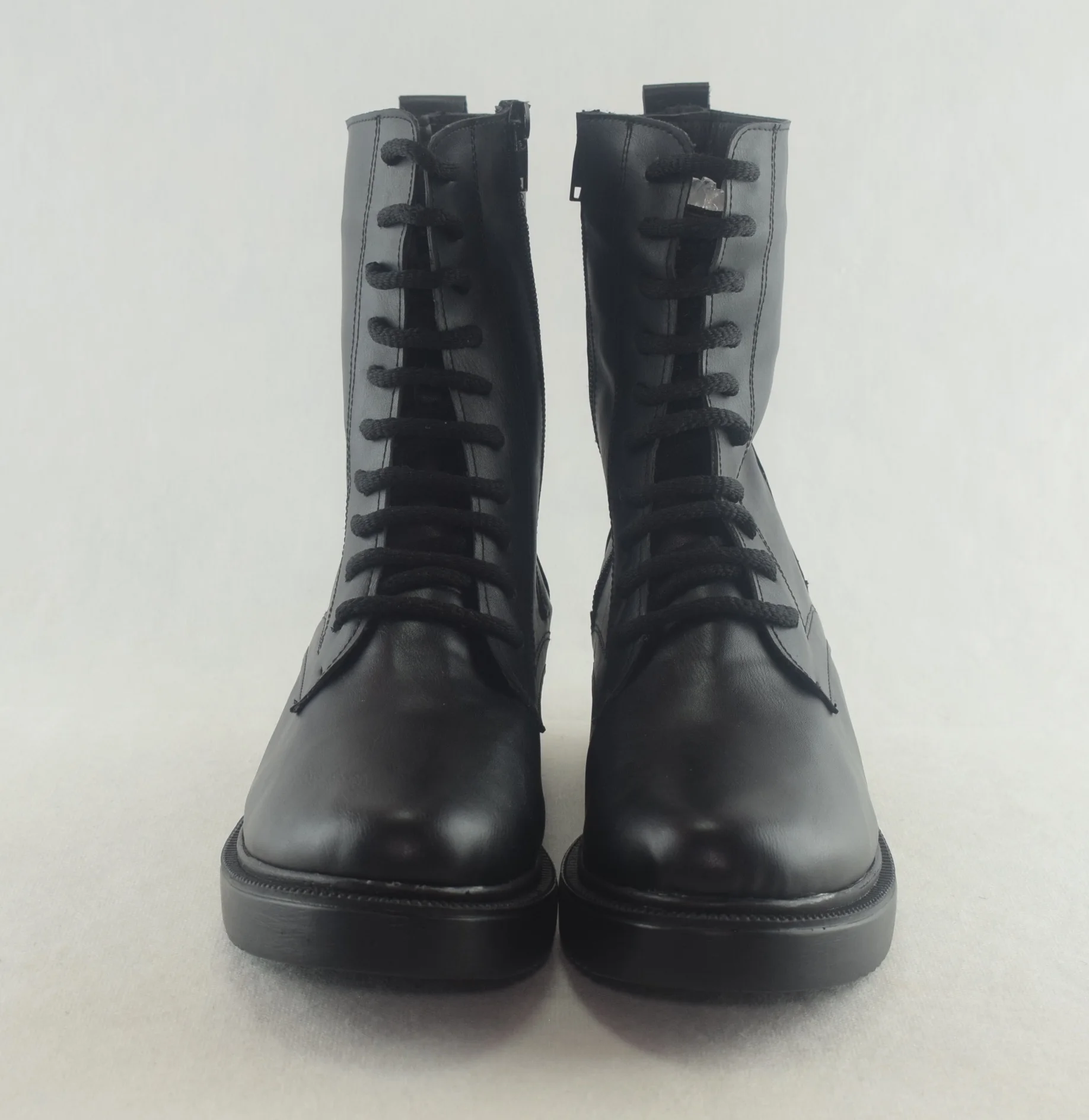 521 - Bottes pour femme chic en cuir tendance hiver 2023 - Noir