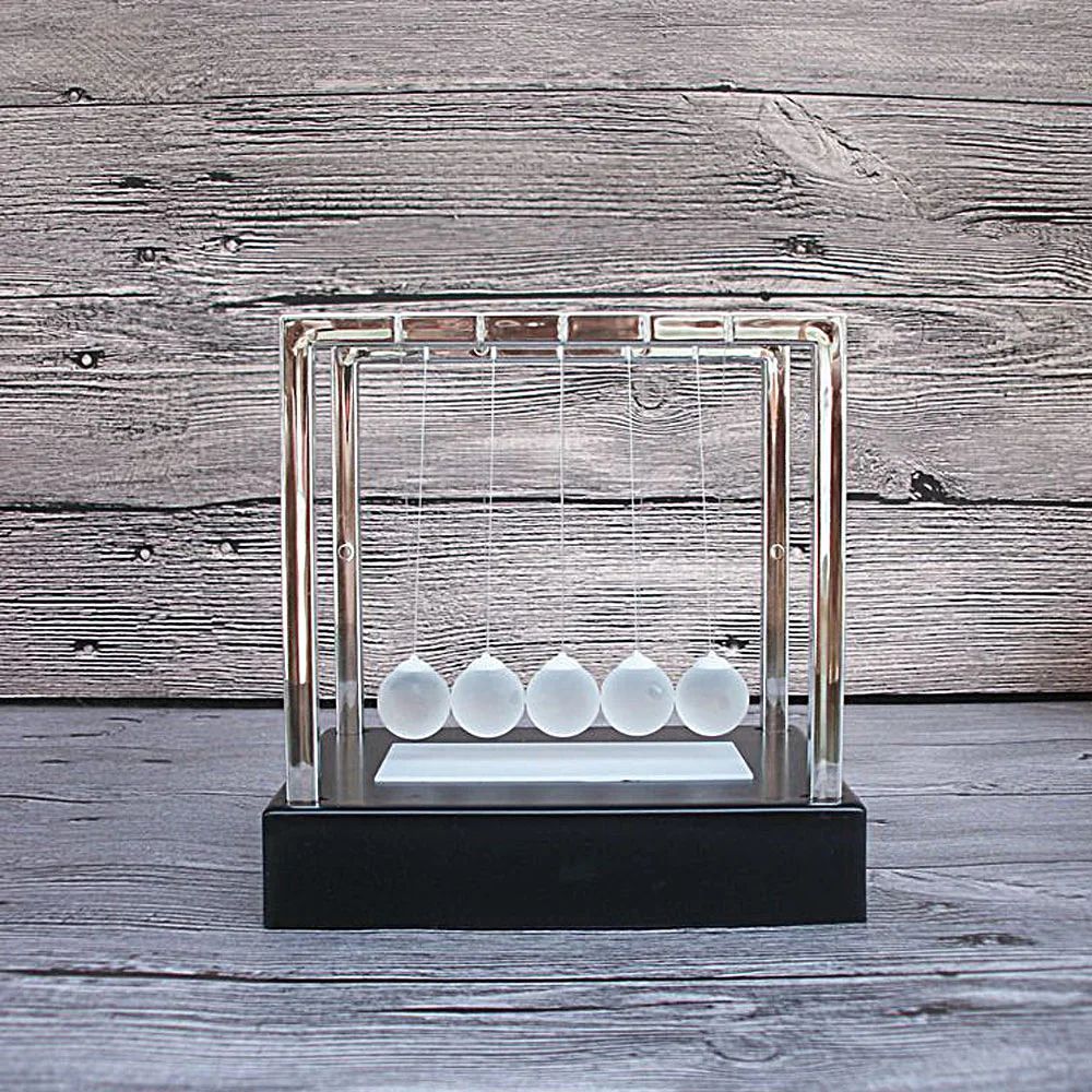 791P - Pendule Led Berceau de Newton petit taille - 12 cm