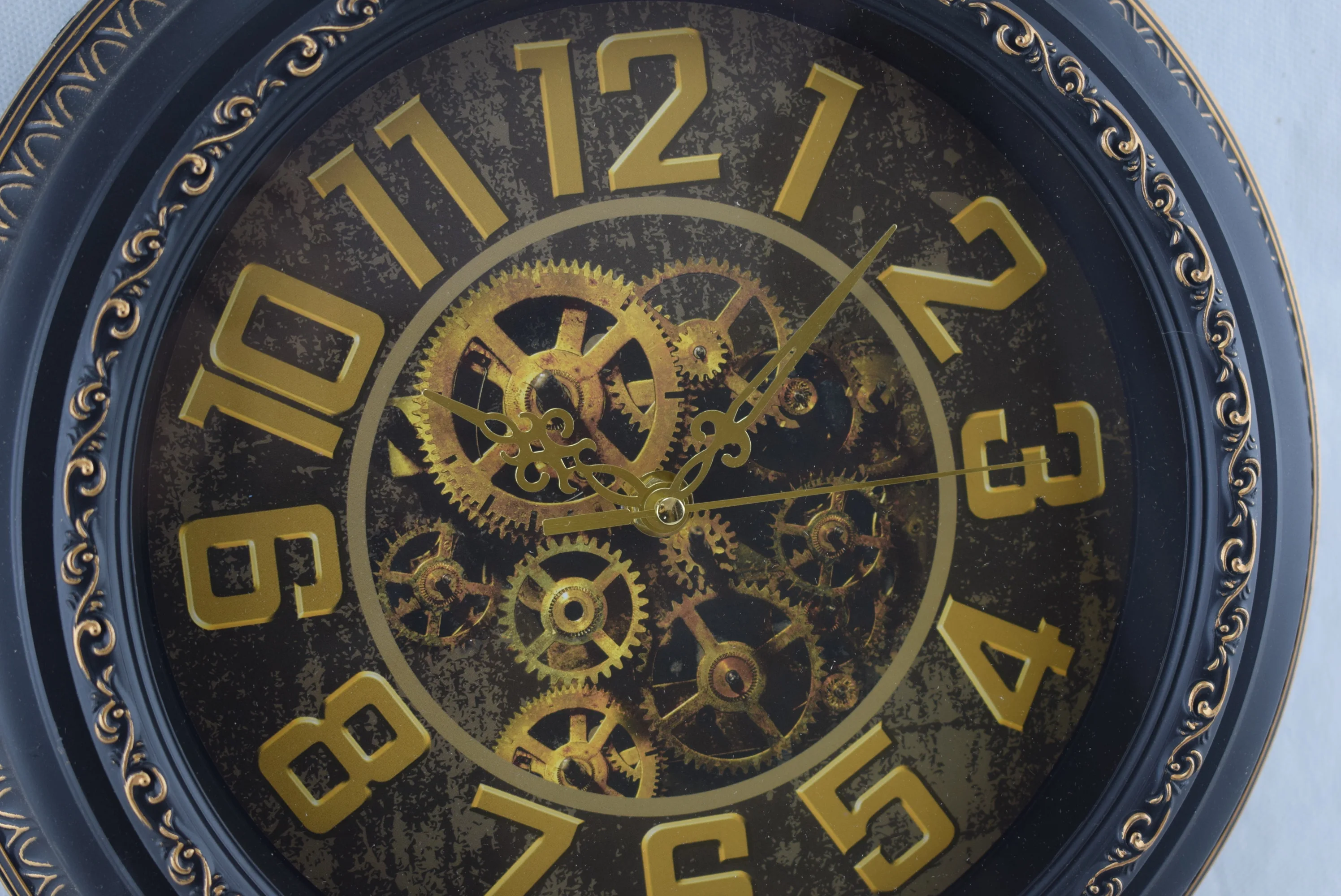761 - Horloge murale ronde à quartz 2023 - ABL-492
