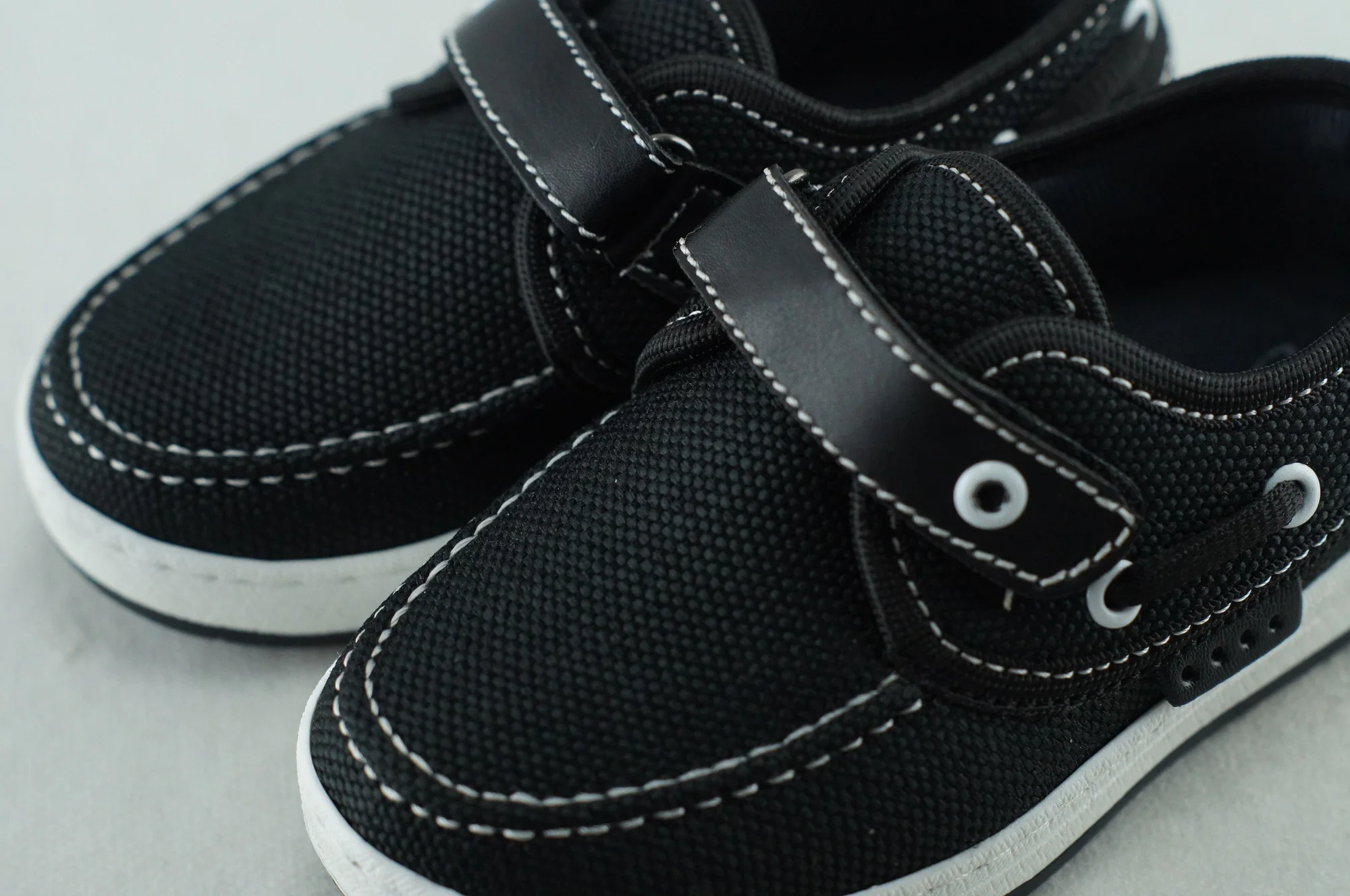 606 - mocassins pour enfants