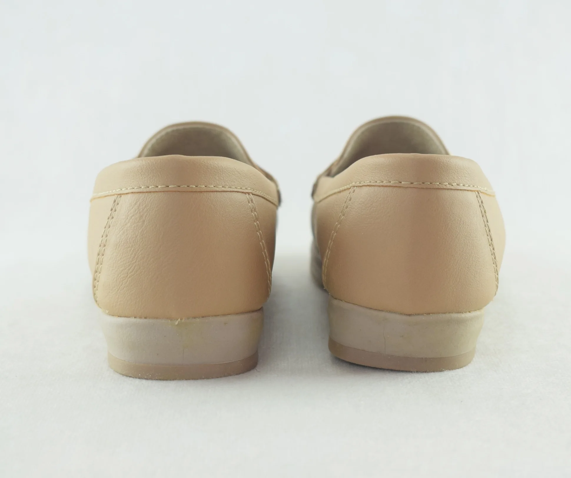 499 - Mocassins pour femme tendance - Beige
