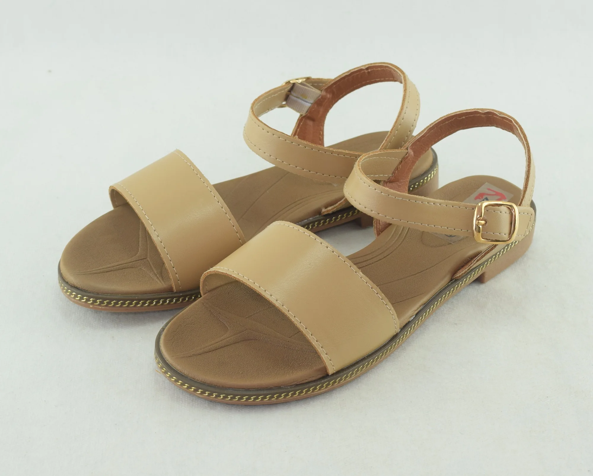 814-Sandales femme plate et légère tendance 2023-2024 Beige