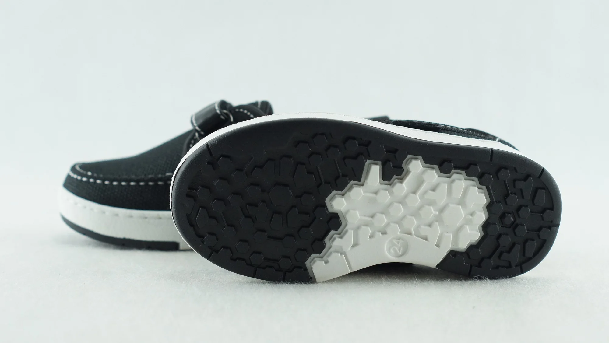 606 - mocassins pour enfants