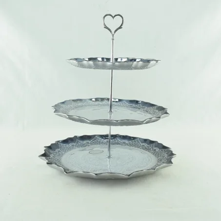 749 - Plateau à trois niveaux,présentoir à gâteaux - argenté