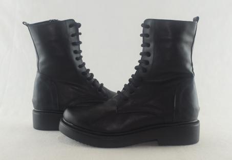 521 - Bottes pour femme chic en cuir tendance hiver 2023 - Noir