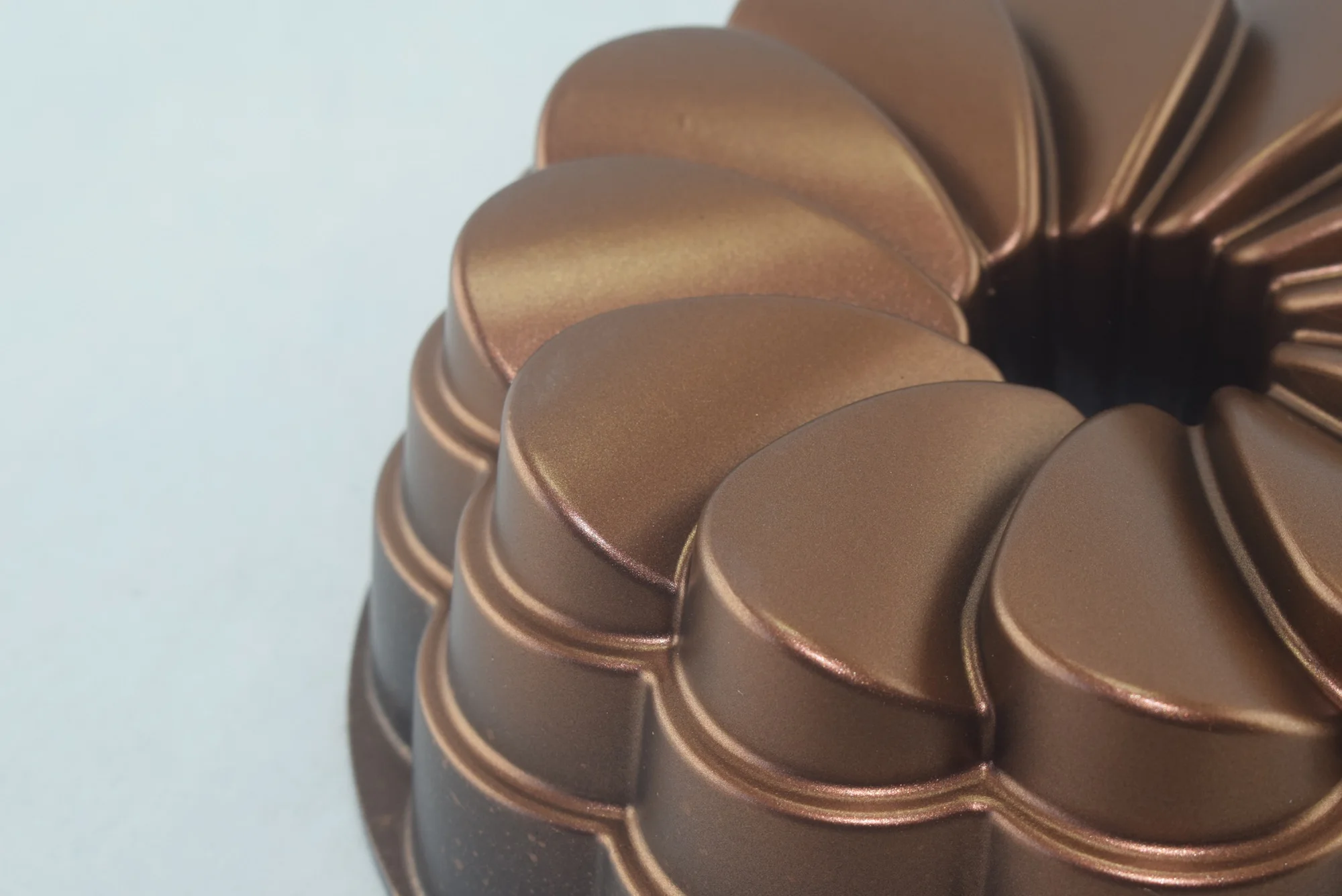 938 - Moule à gâteau, cake rond en granit-Marron