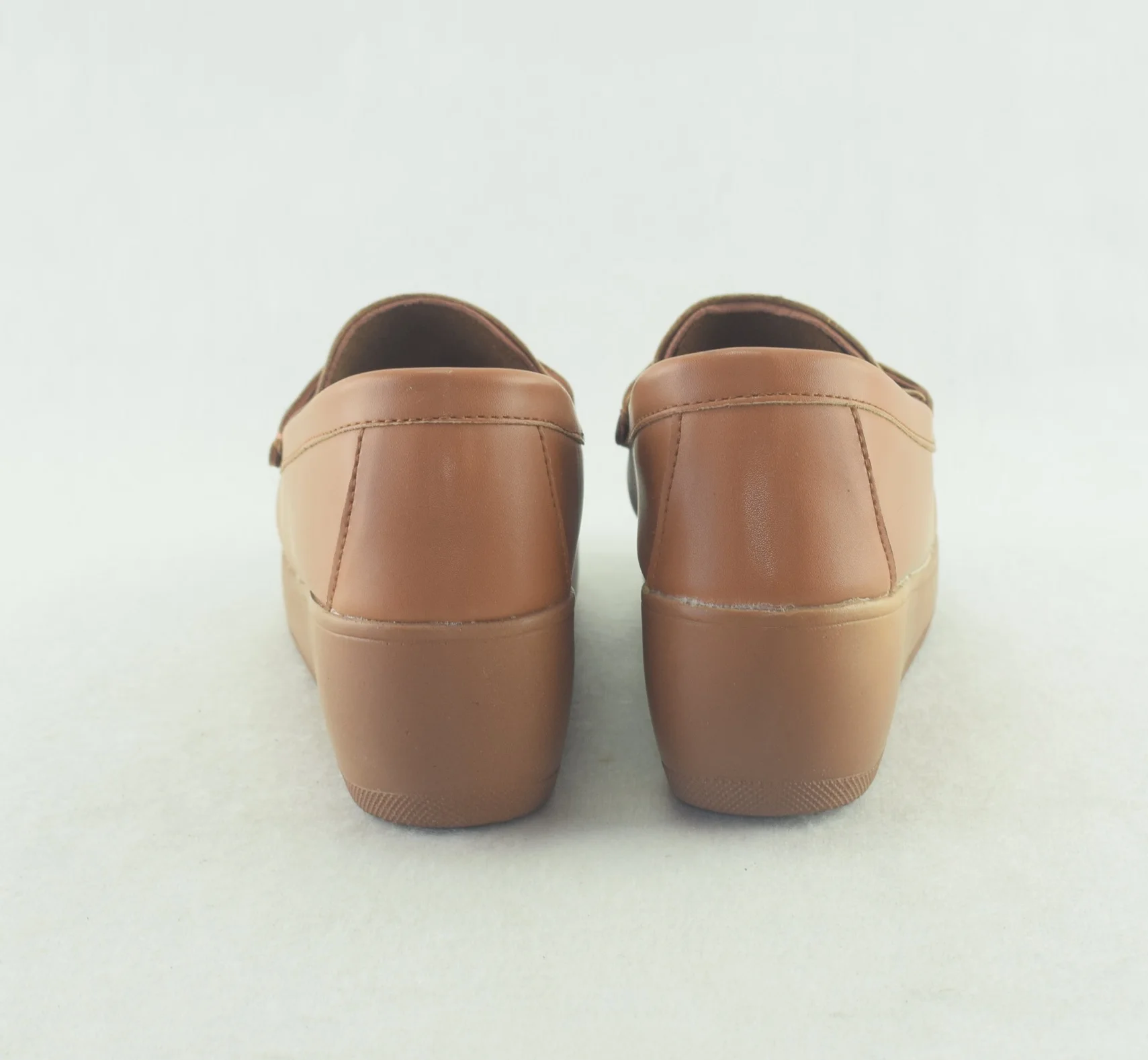 908 - Mocassins pour femme tendance 2024 - Marron