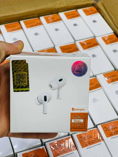 سماعات AirPods (الجيل الثالث)