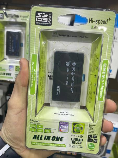 قارئ بطاقة الذاكرة (All In One Memory Card Reader)