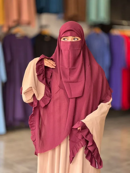 حياء نقاب