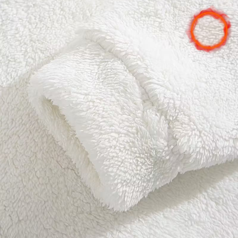 طقم دافئ بفرو مزدوج: هودي وشورت رياضي عصري