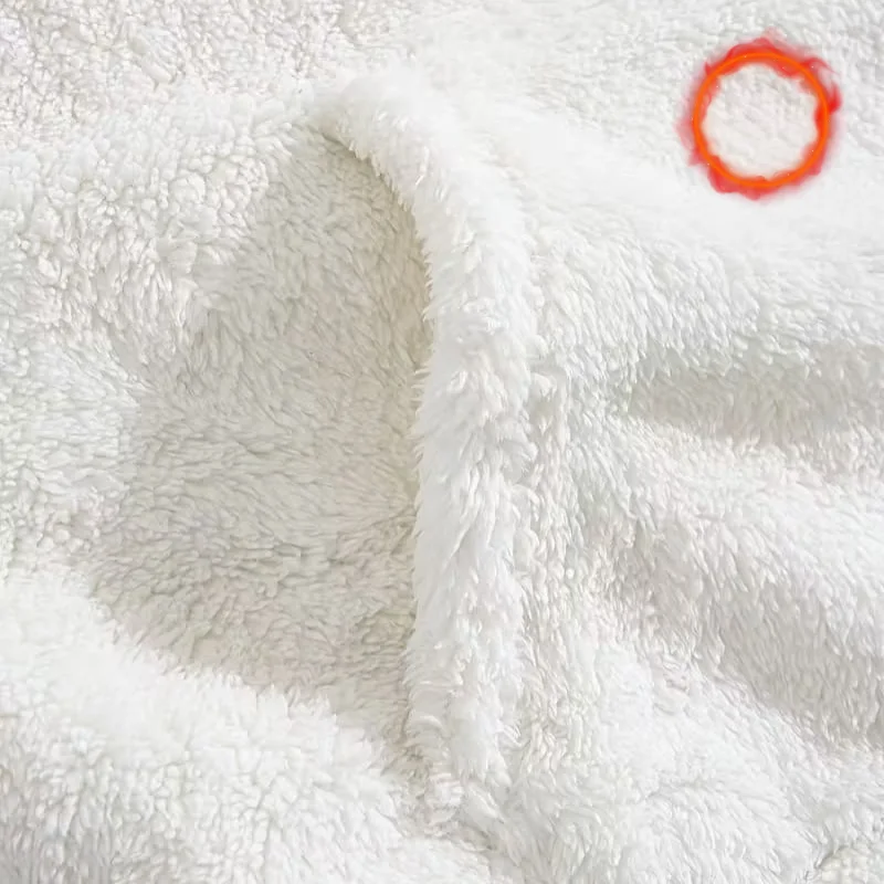 طقم دافئ بفرو مزدوج: هودي وشورت رياضي عصري