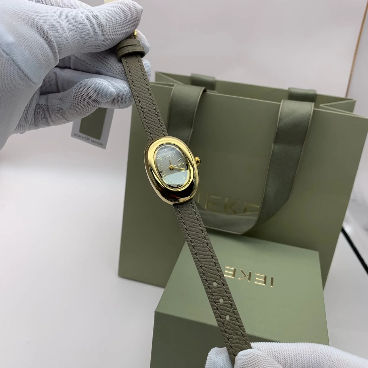 Montres Cuir IEKE