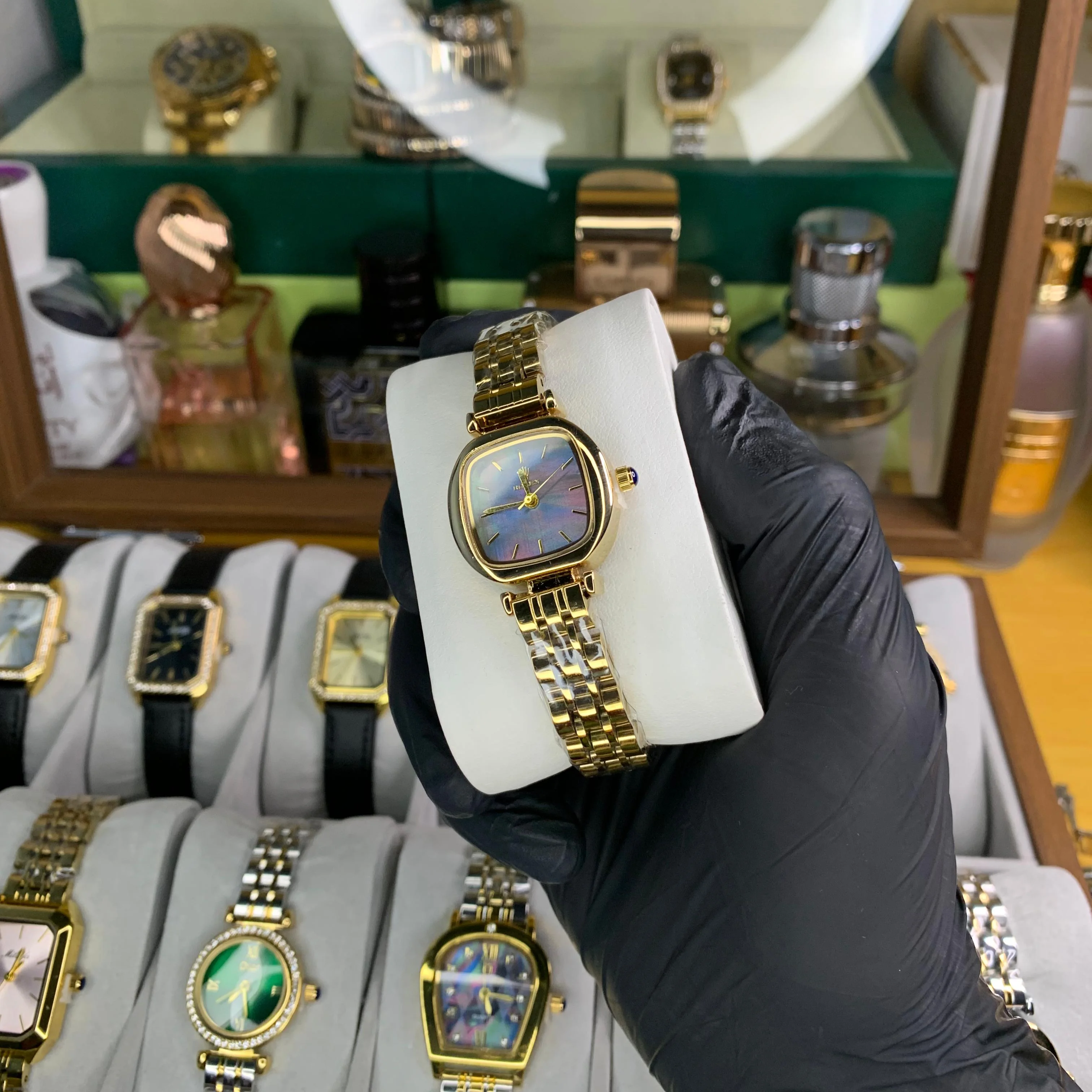 ساعة نسائية ROLEX