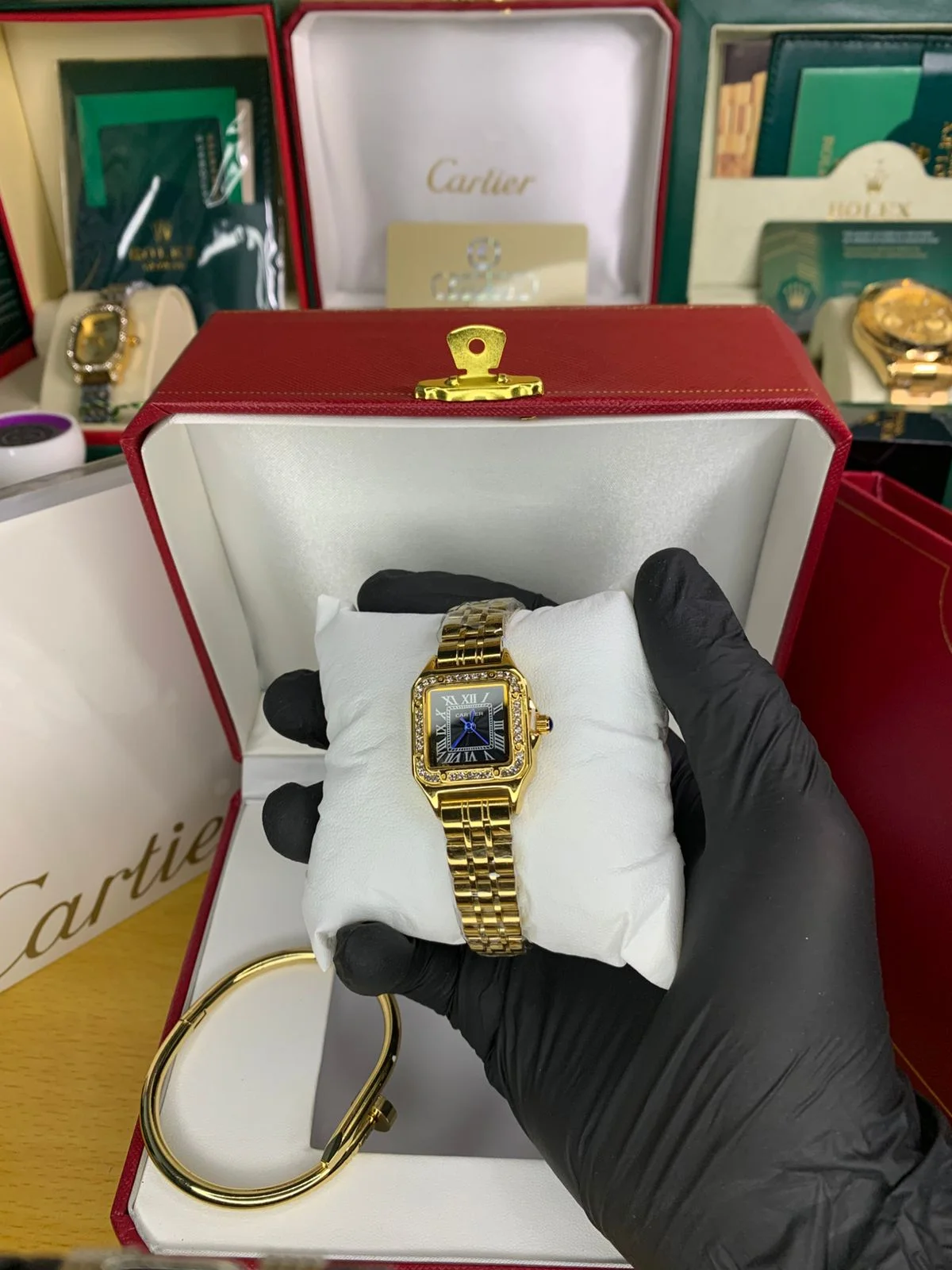 CARTIER AVEC BOITE