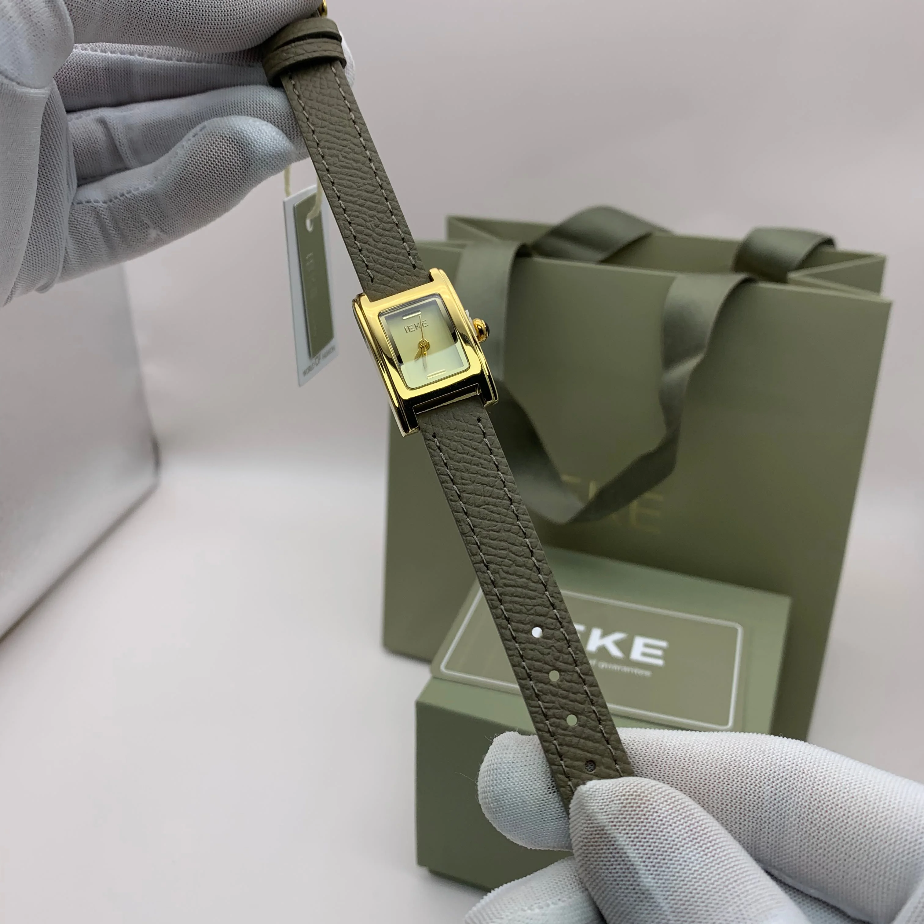 Montres Cuir IEKE