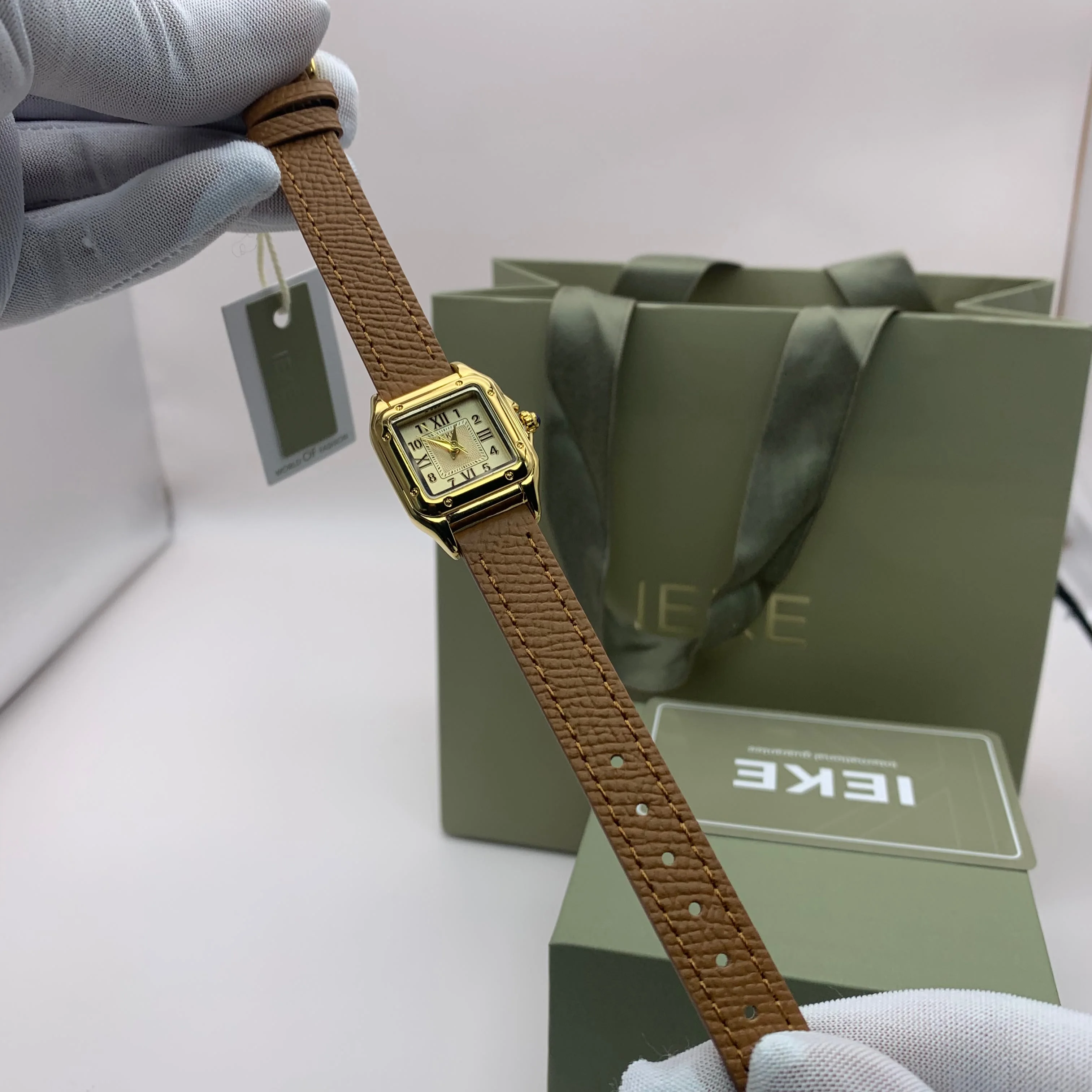 Montres Cuir IEKE