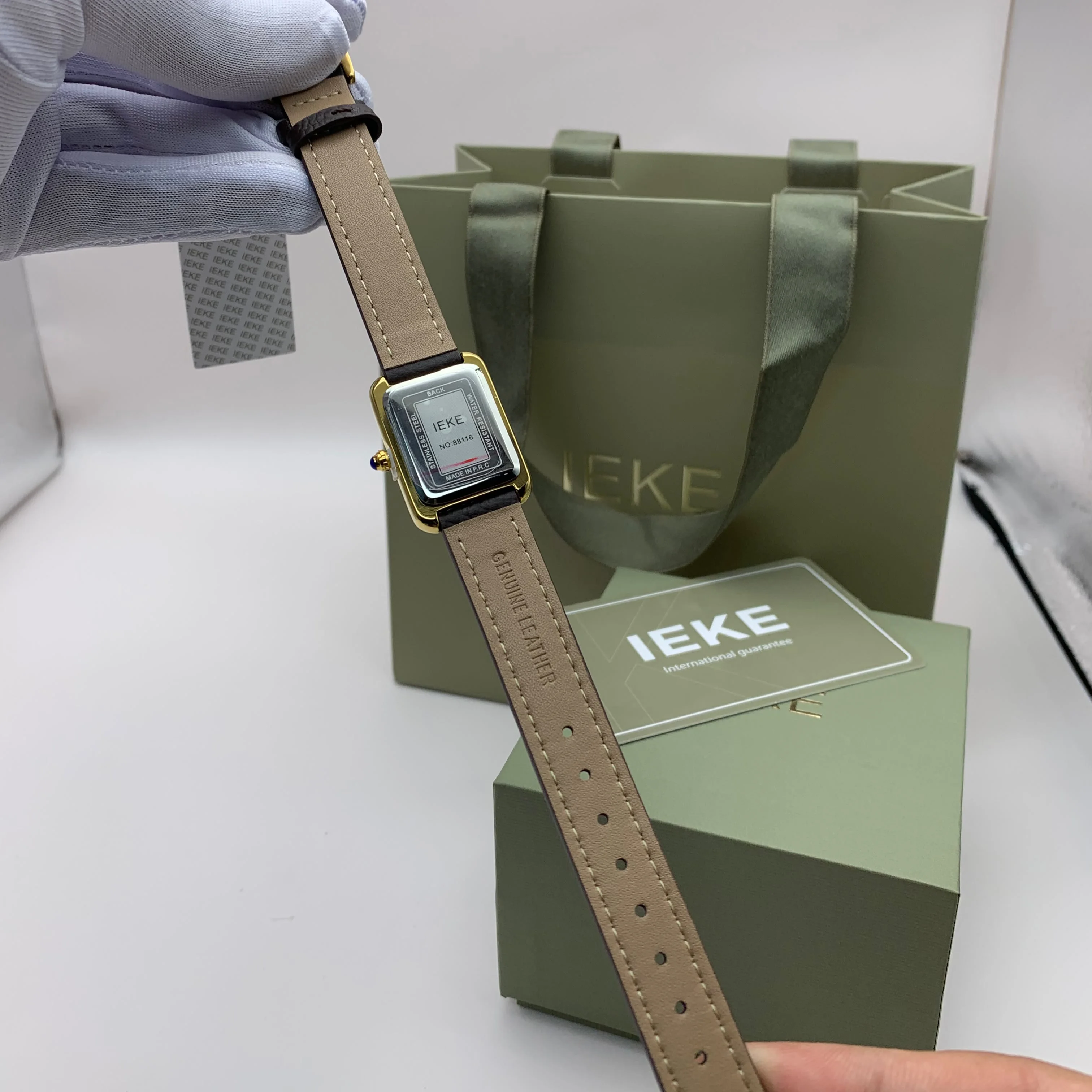 Montres Cuir IEKE
