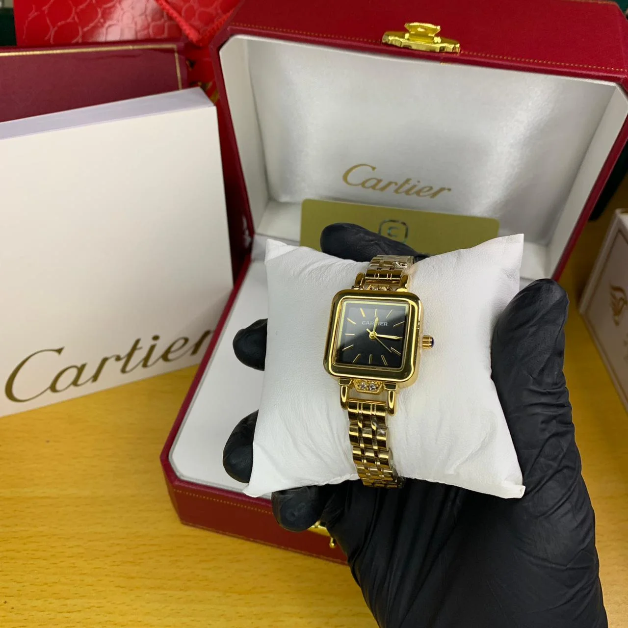 CARTIER AVEC BOITE
