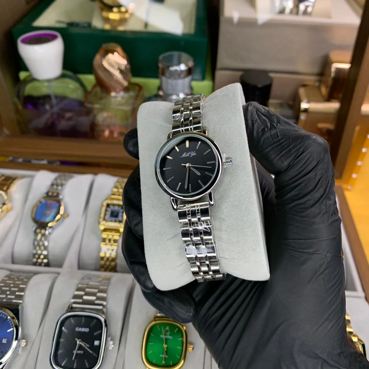 ساعة نسائية miliya