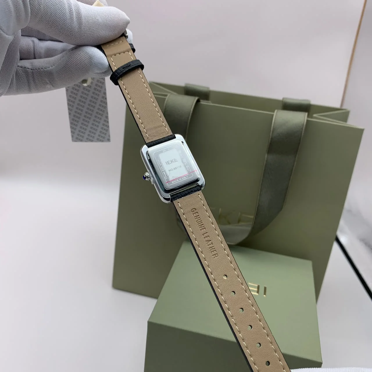 Montres Cuir IEKE